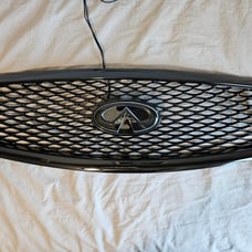 2014-2017 Infiniti Q50 Gloss black grill with LED emblem
