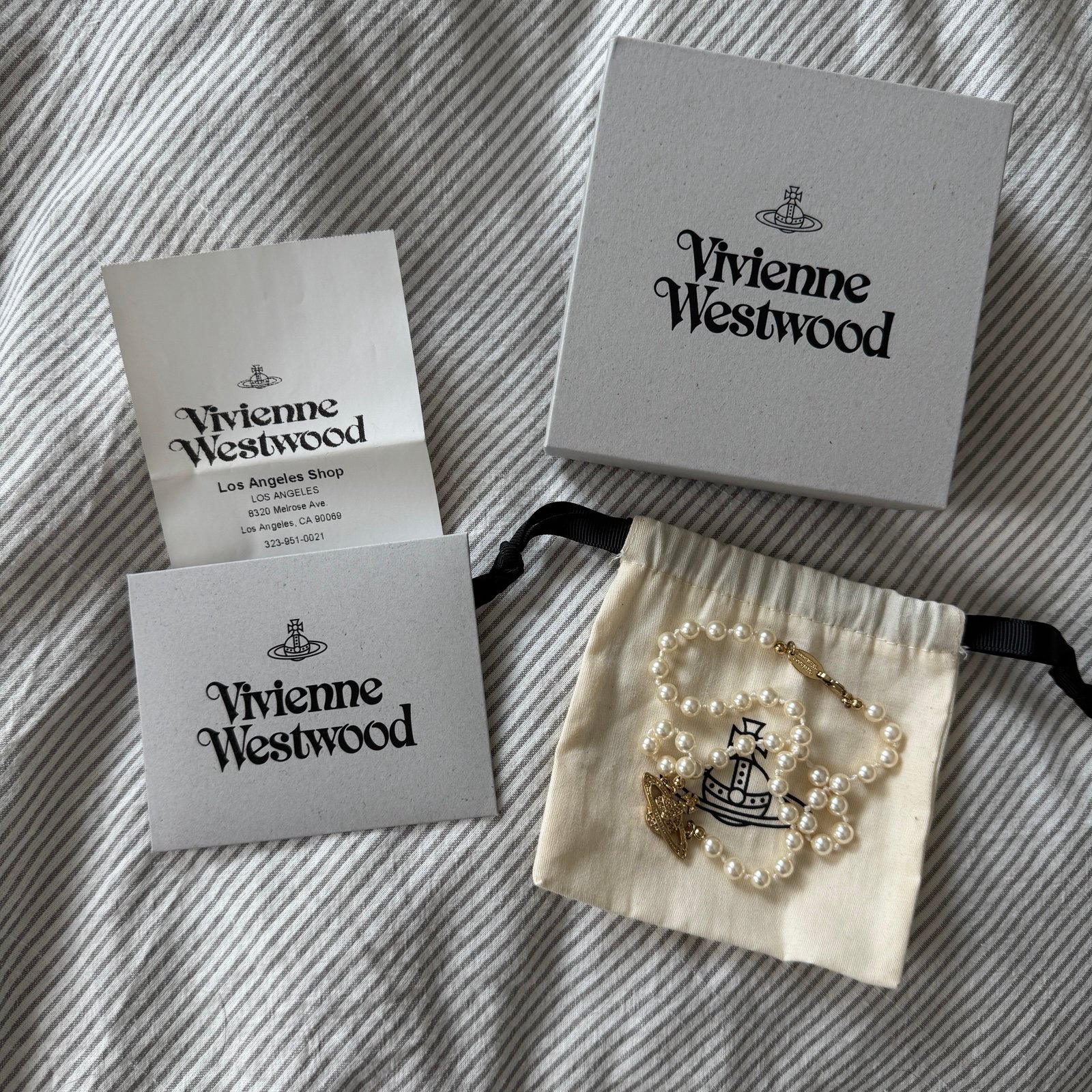 Vivienne Westwood Mini Bas Relief Pearl Choker