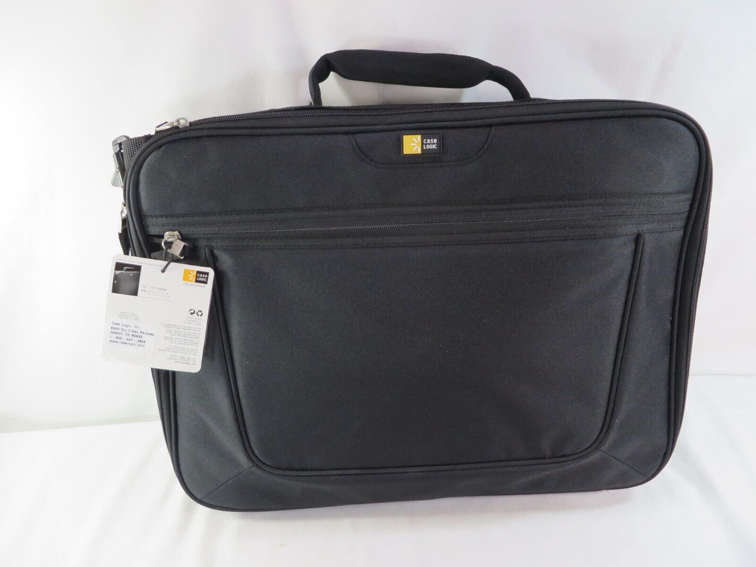 Case Logic 17.3-Inch Laptop Bag Black Over The Shoulder Strap NWT