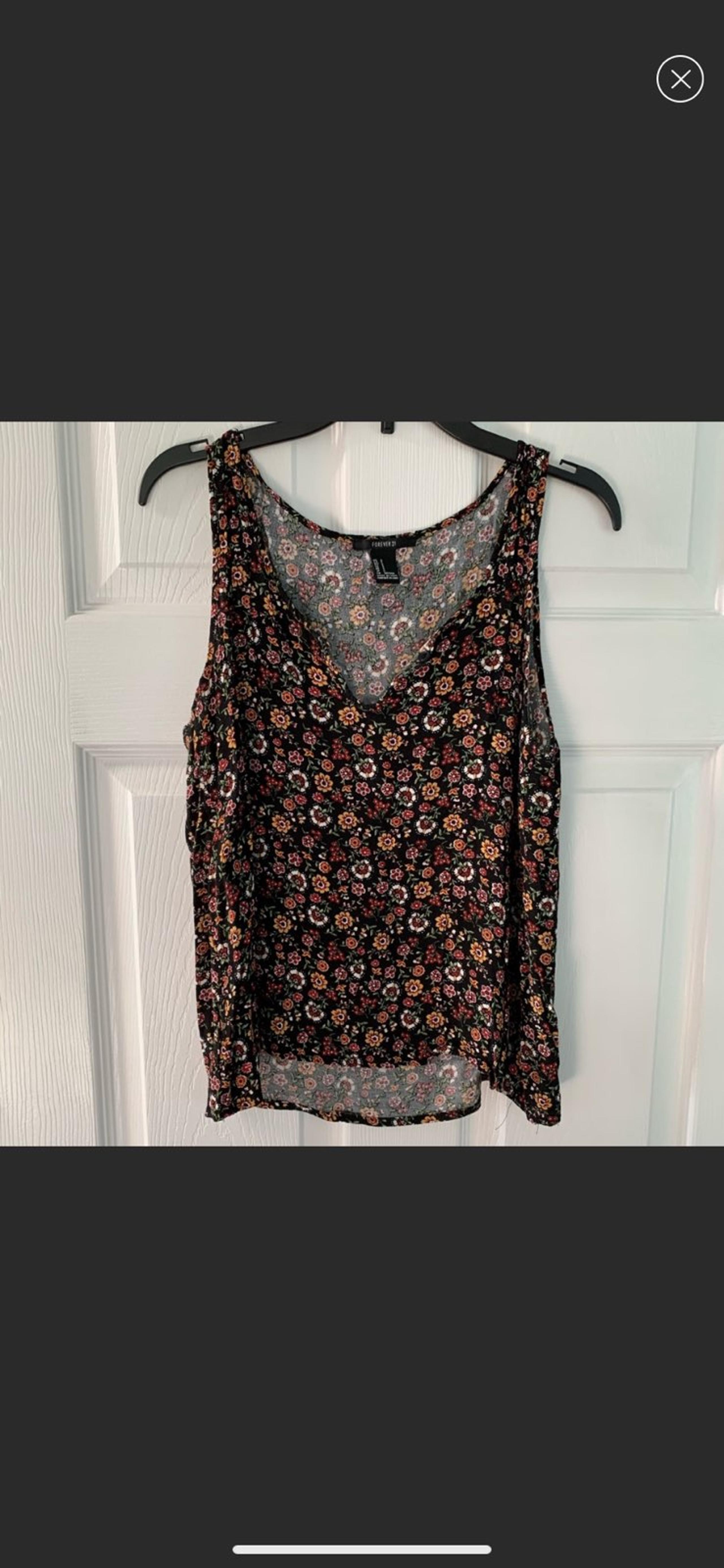 Forever 21 V-Neck Floral Tank Top