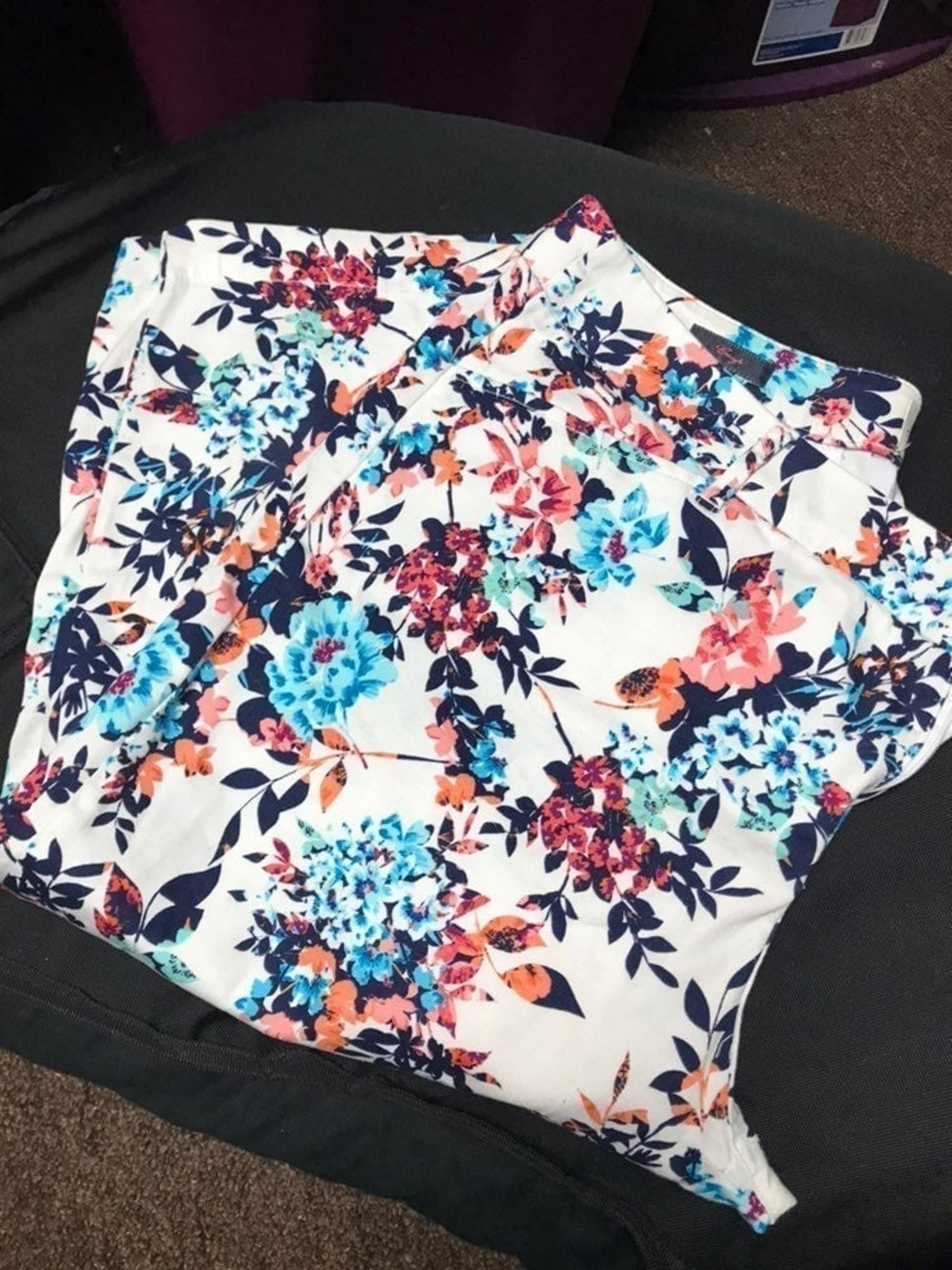 Crop Pants