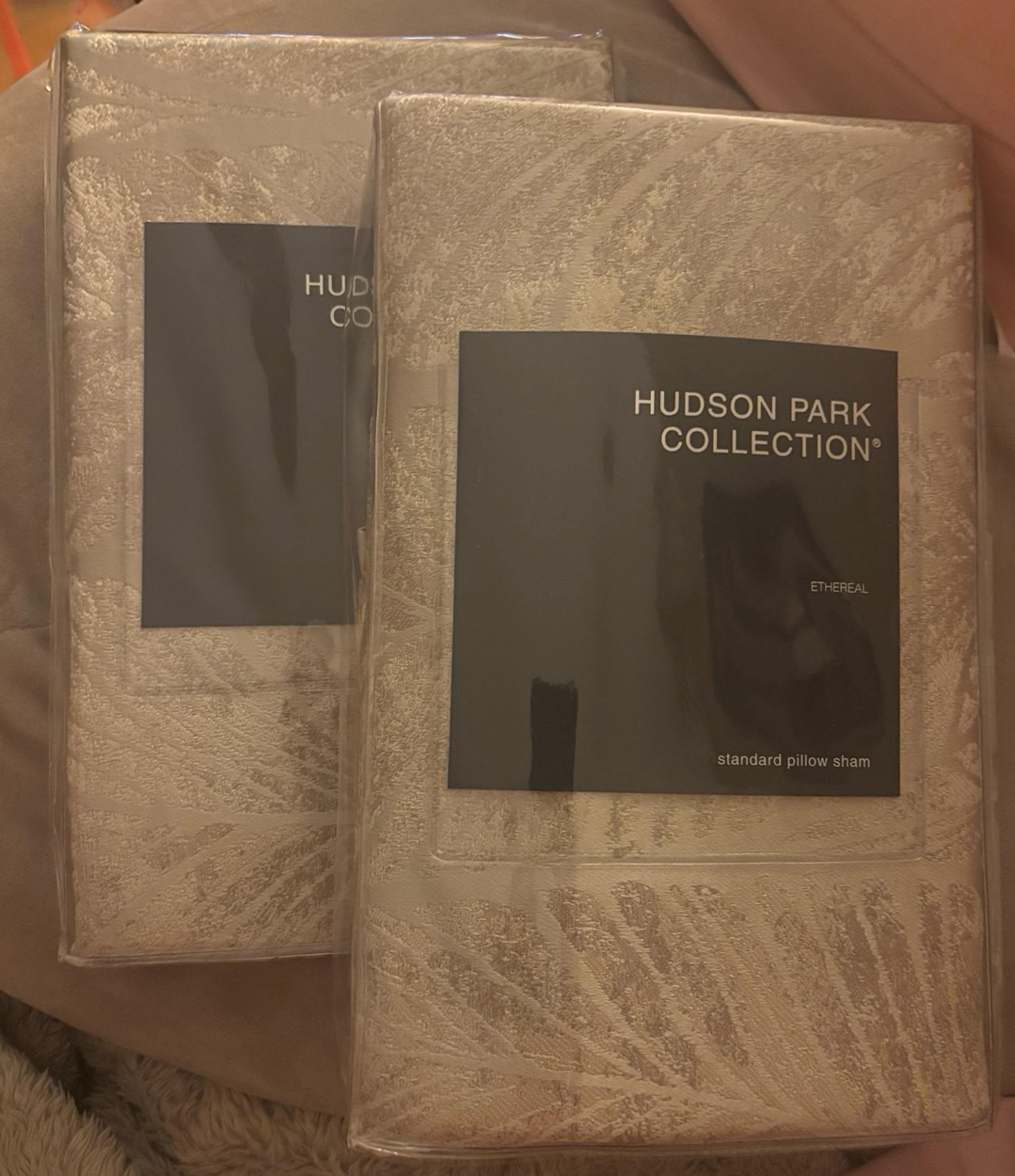 2 packs of Hudson Park Collection Ethereal standard pillow sham in gold