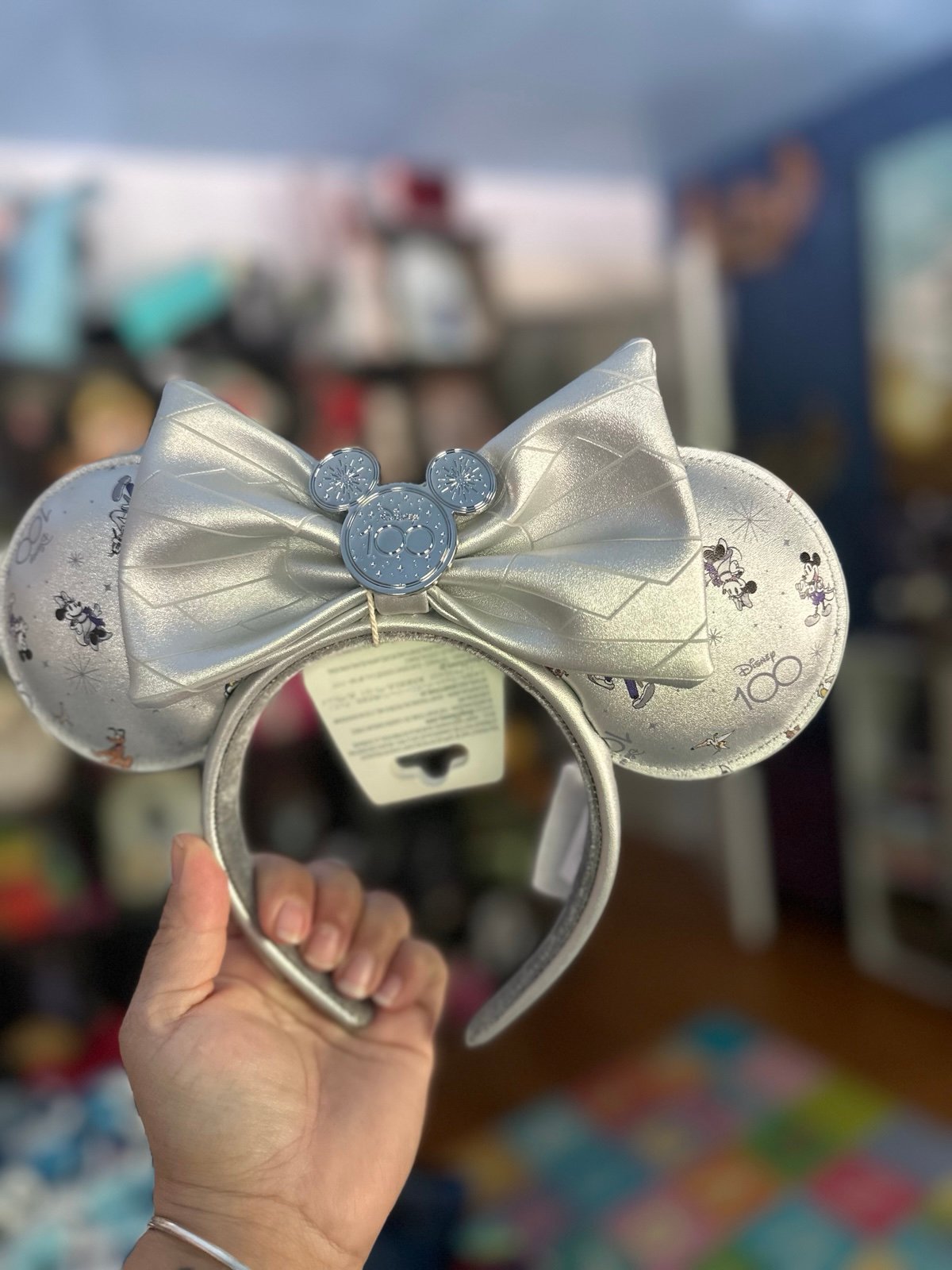 Disney 100 Years of Wonder Platinum Minnie Mouse Ears Headband