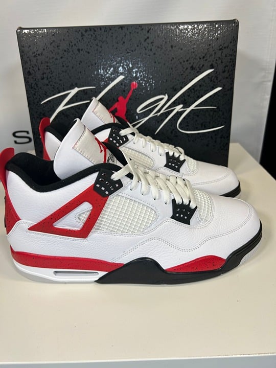 DS Air Jordan 4 Retro Mid Red Cement Size 13