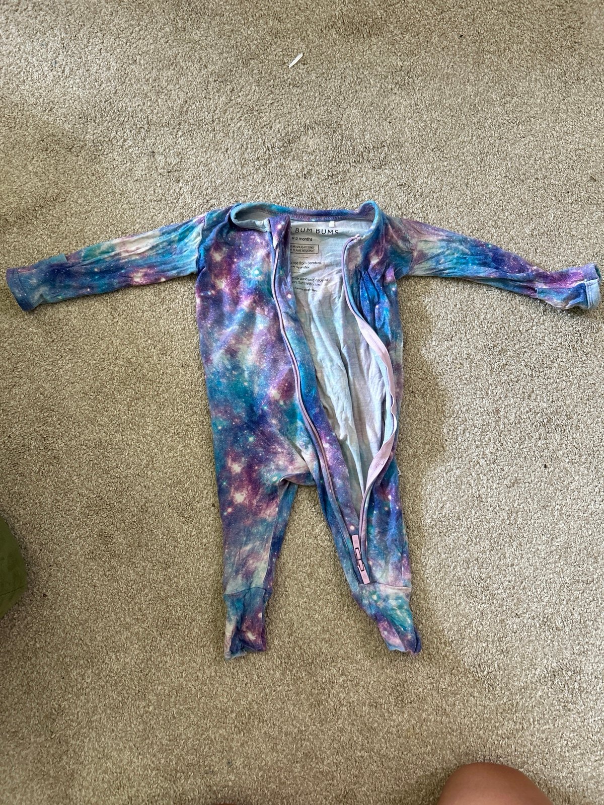 little bum bums out of this World two way zipper bamboo romper 0-3 m SEE PHOTO 2