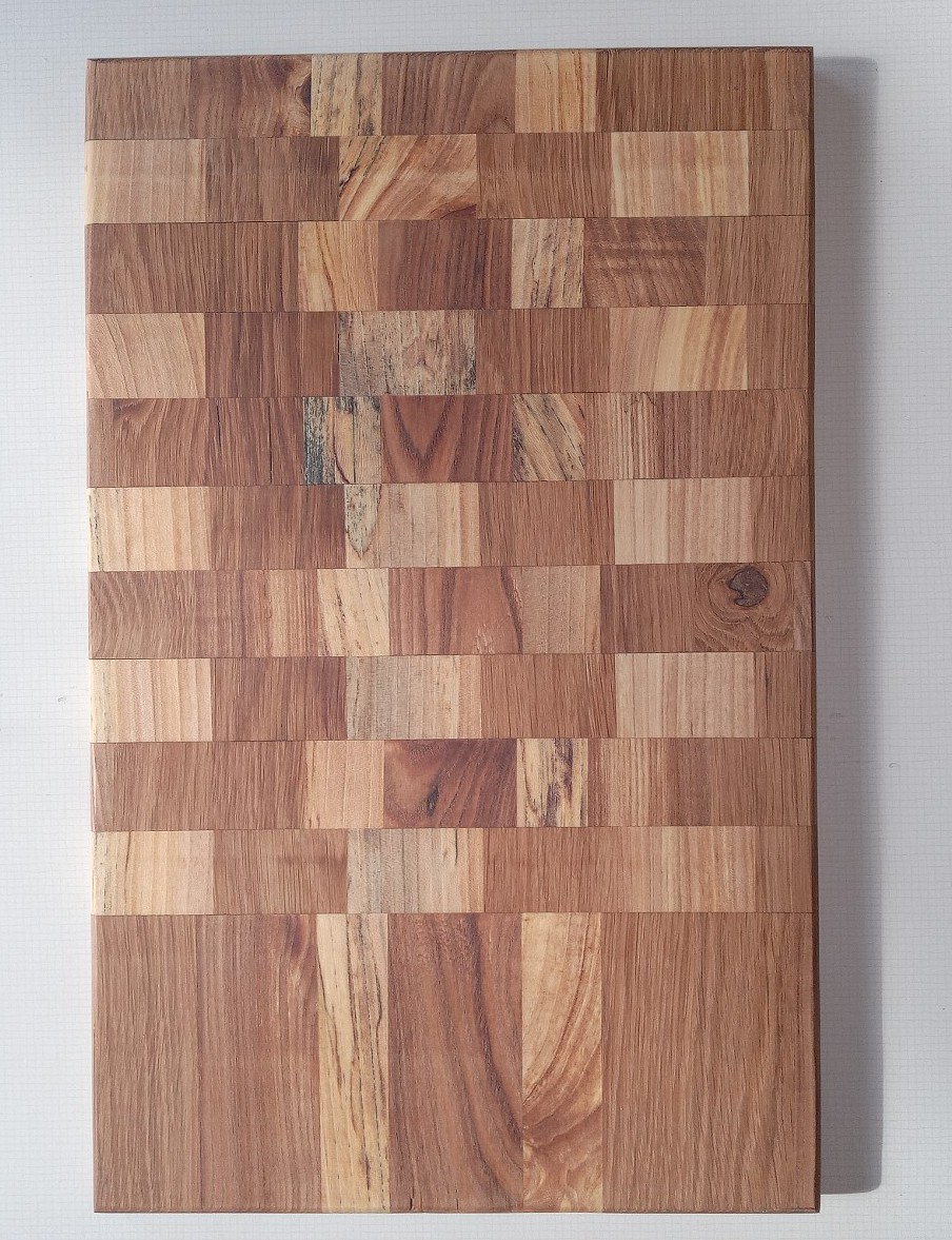 Solid Oak Block Design Cutting Board