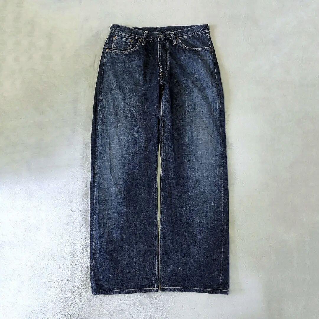 当社の BIG JOHN damage selvedge denim パンツ
