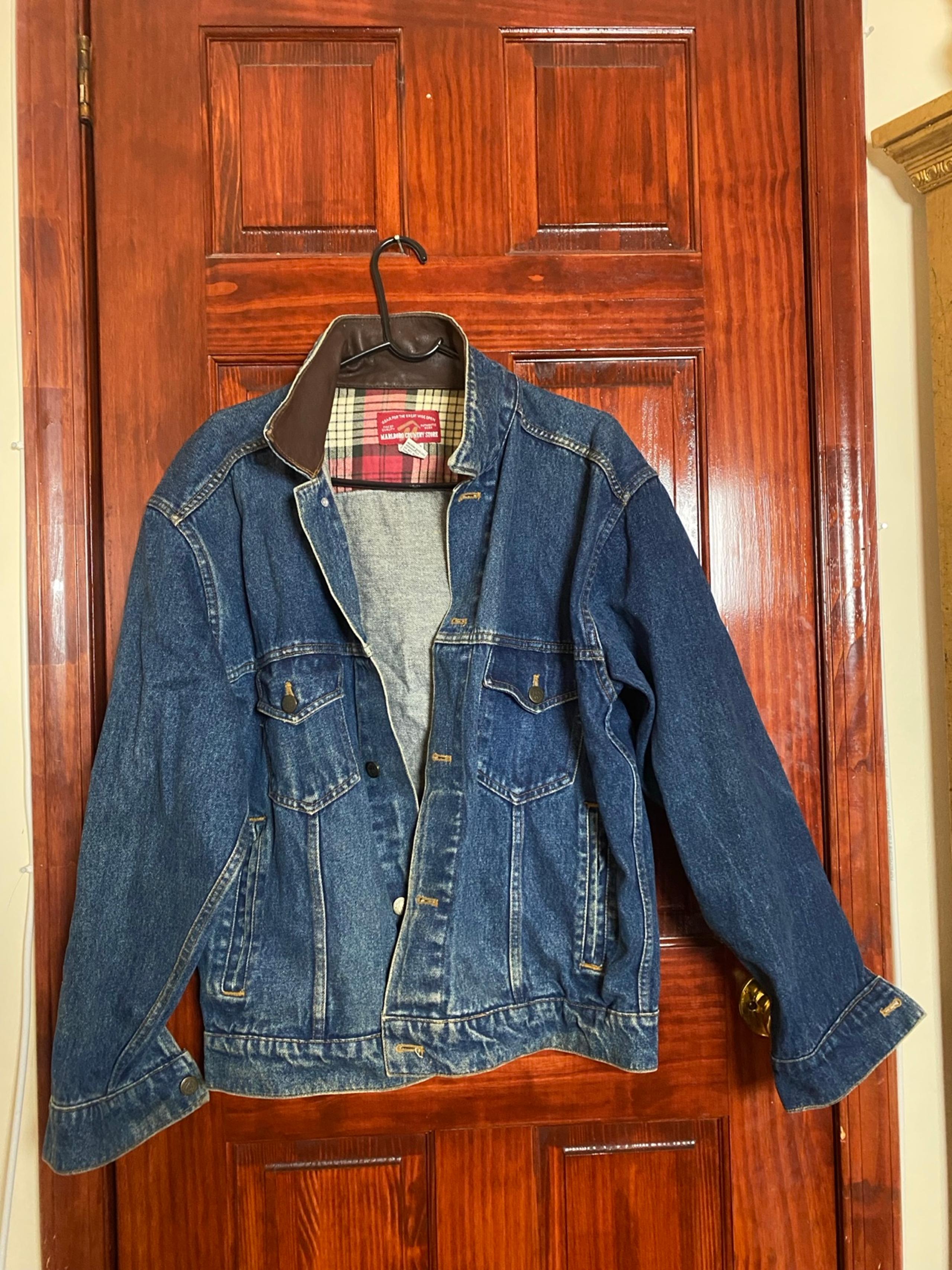 Vintage Marlboro Country Store Men Denim Jacket