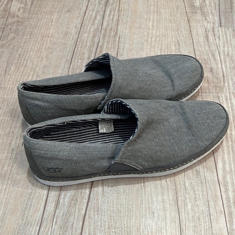 UGG Reefton Washed Gray Canvas Slip-On. Sz. 13