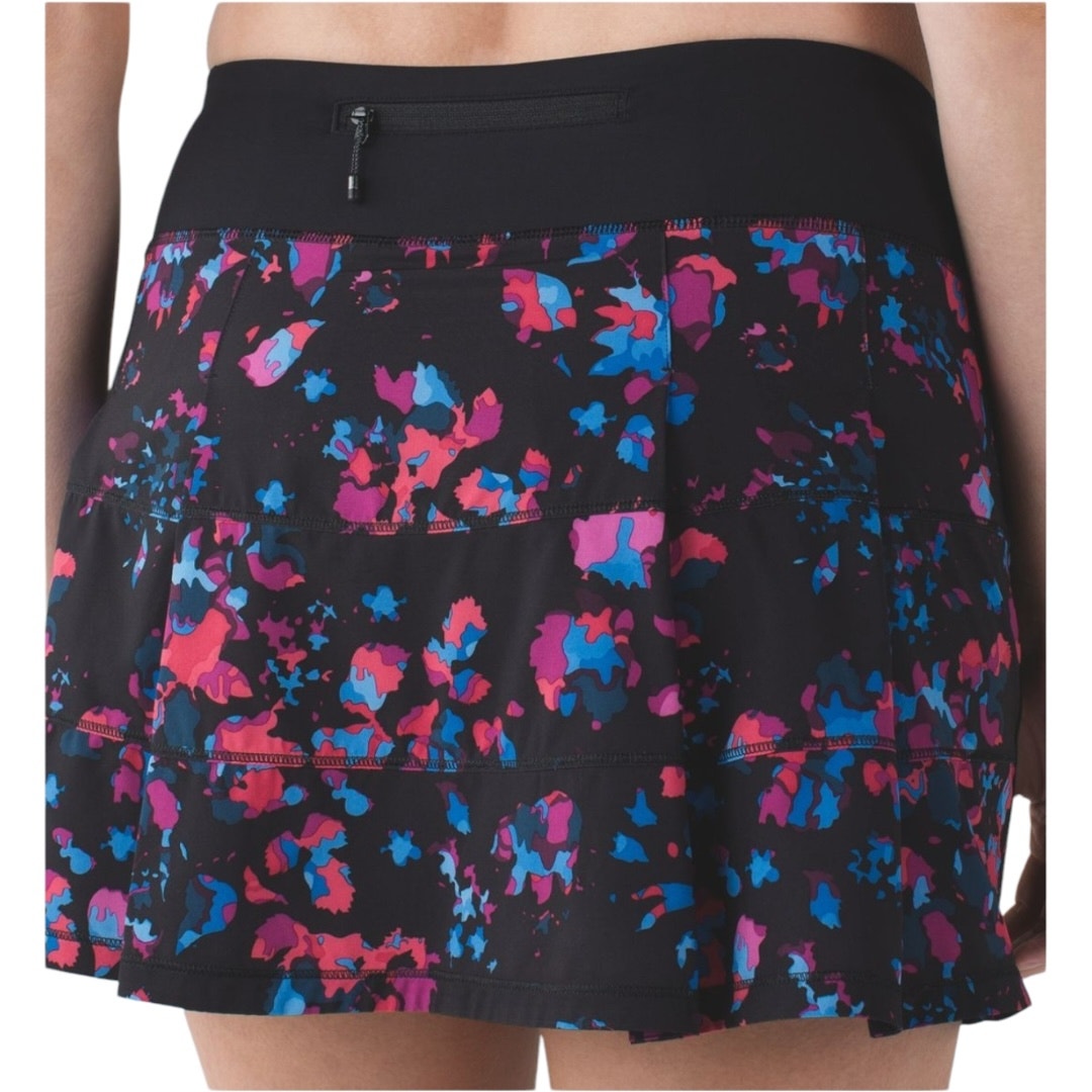 Lululemon Pace Rival Skirt II *4-way Stretch Dandy Digie Multi / Black Size 6