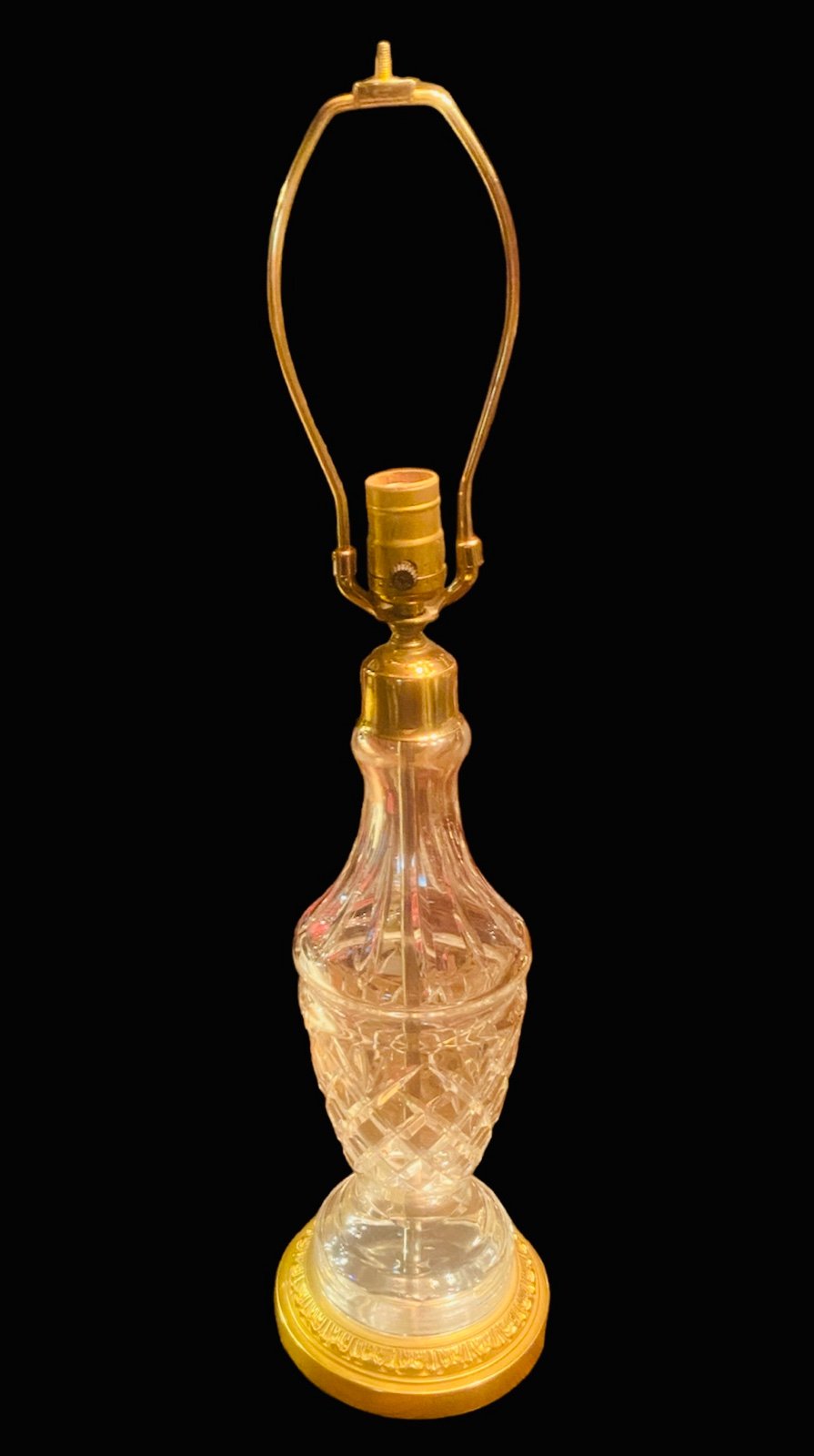 Vintage 1980’s WATERFORD CRYSTAL Giftware 25 1/2” Gold Acanthus Leaves Lamp