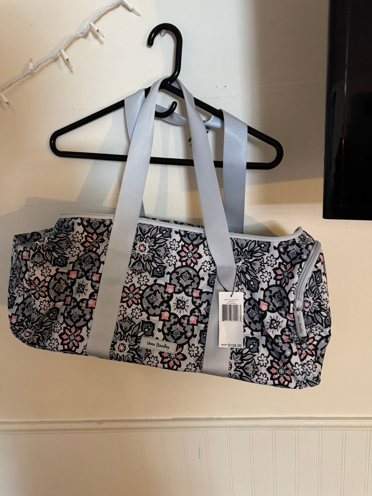 Vera Bradley duffel NWT
