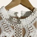 Lucy Paris White Scalloped Lace Sleeveless Sheath Mini Dress Size Medium