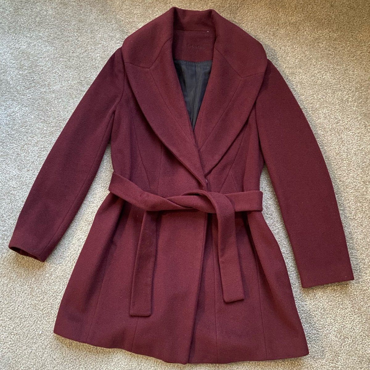 Calvin Klein Wool Silk Blend Timeless Elegant Burgundy Coat