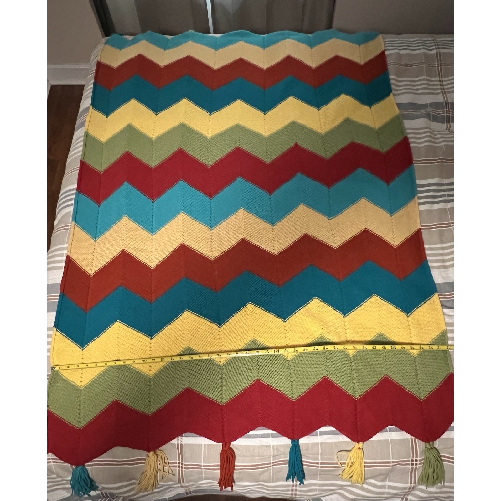 Vtg Granny Blanket Chevron Throw Handmade Afghan Knit Crochet 42”x 56”