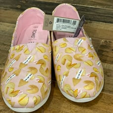 Toms alpargata flats dusty blush fortune cookies print