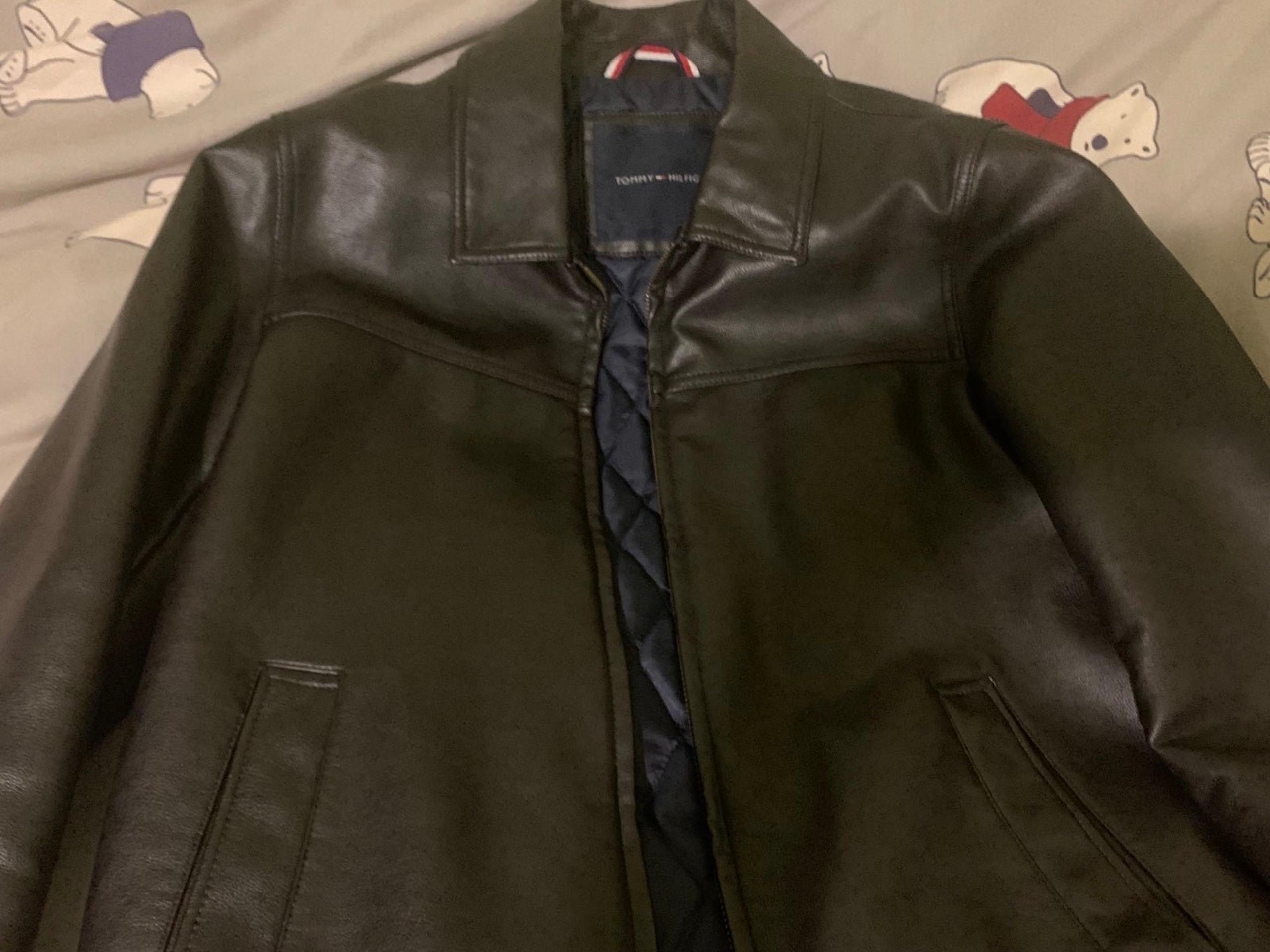 Tommy Hilfiger Men’s faux leather bomber jacket size extra small