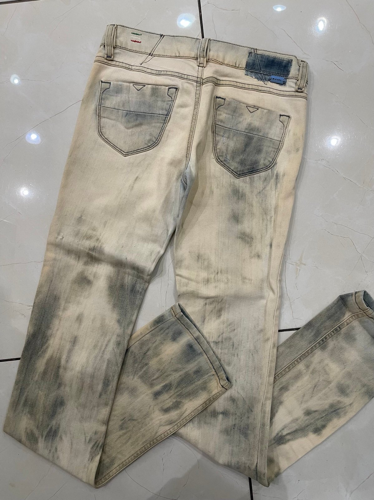 NWT Disel low rise straight leg jeans