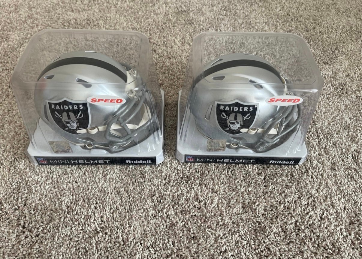 NFL Las Vegas Raiders Mini Helmet