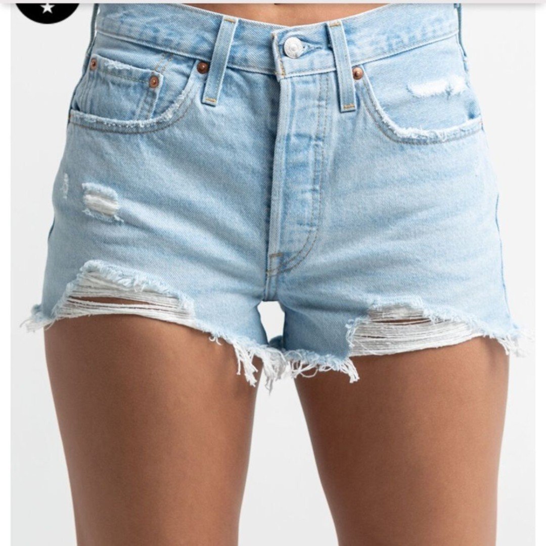 LEVI'S 501 High Rise Women's Distressed Denim Shorts 100% Cotton Light Wash 28