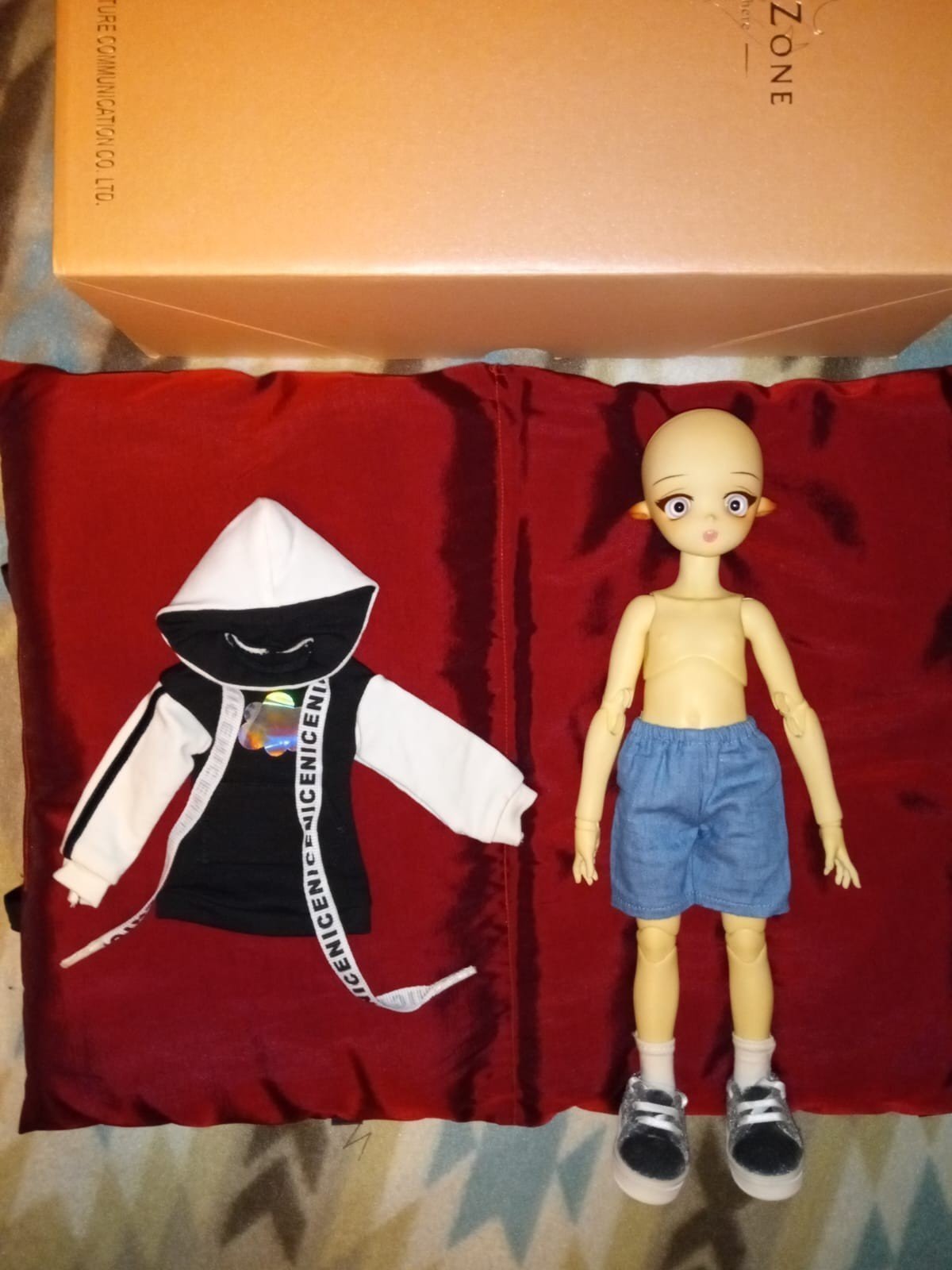 Dollzone bjd 1/6 W/Box, set of clothes, eyes , shoes