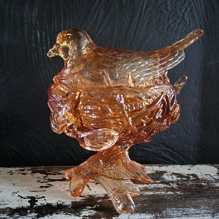 Vintage Westmoreland Bird On Twig Nest Orange Glass Covered Box, Candy Dish