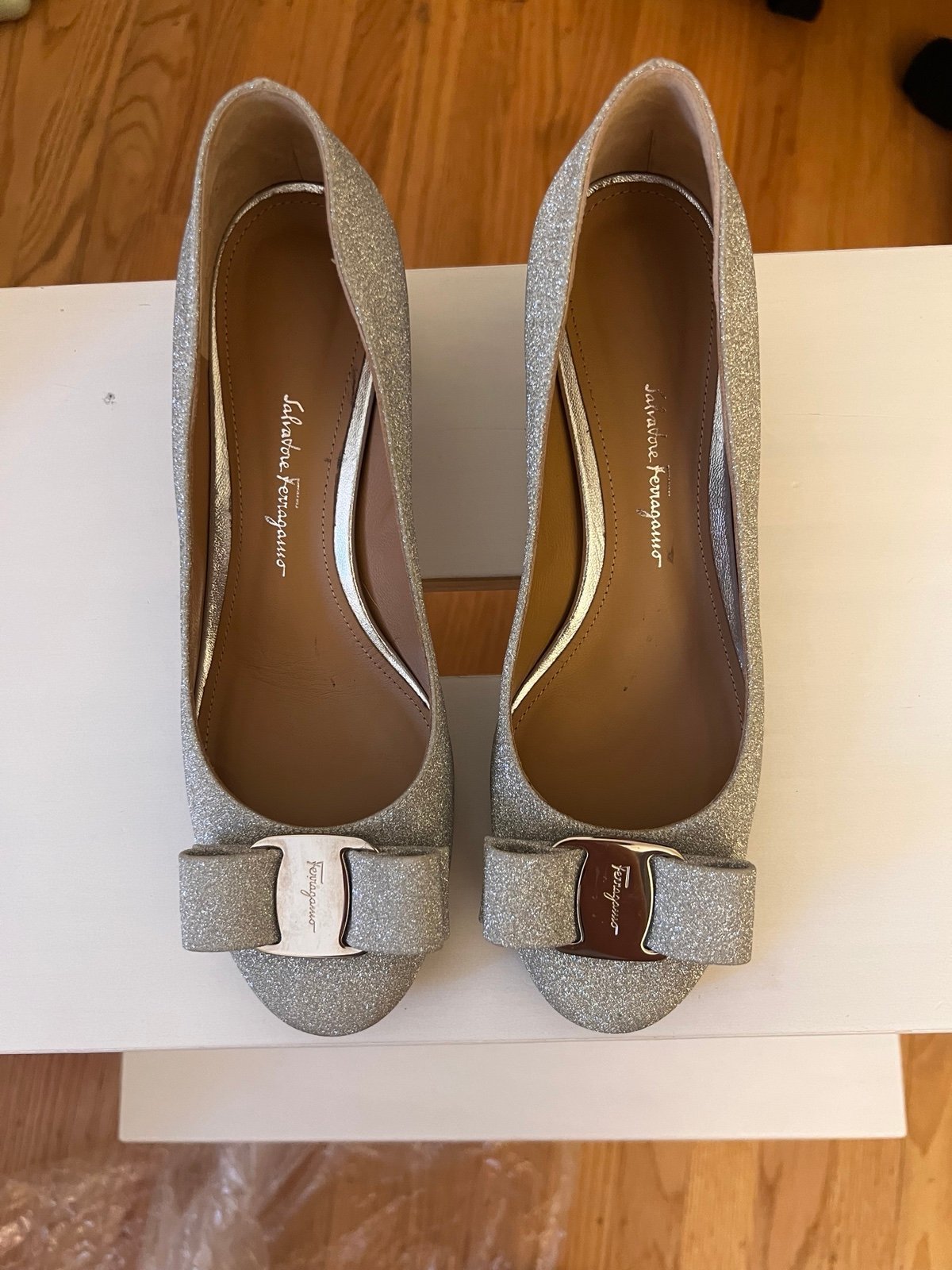 size 6 womens Salvatore Ferragamo