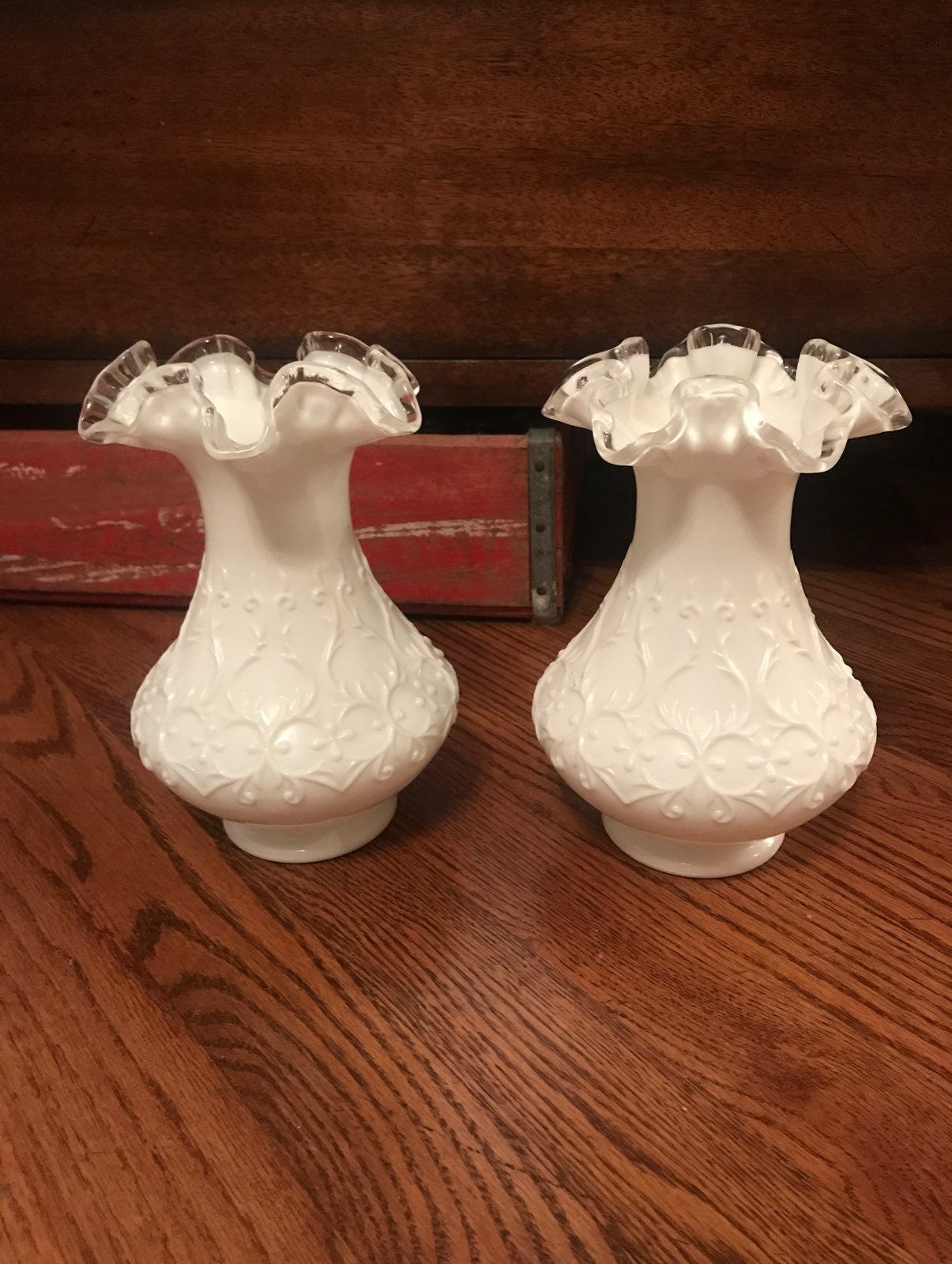 Vintage Fenton Spanish Lace Vases