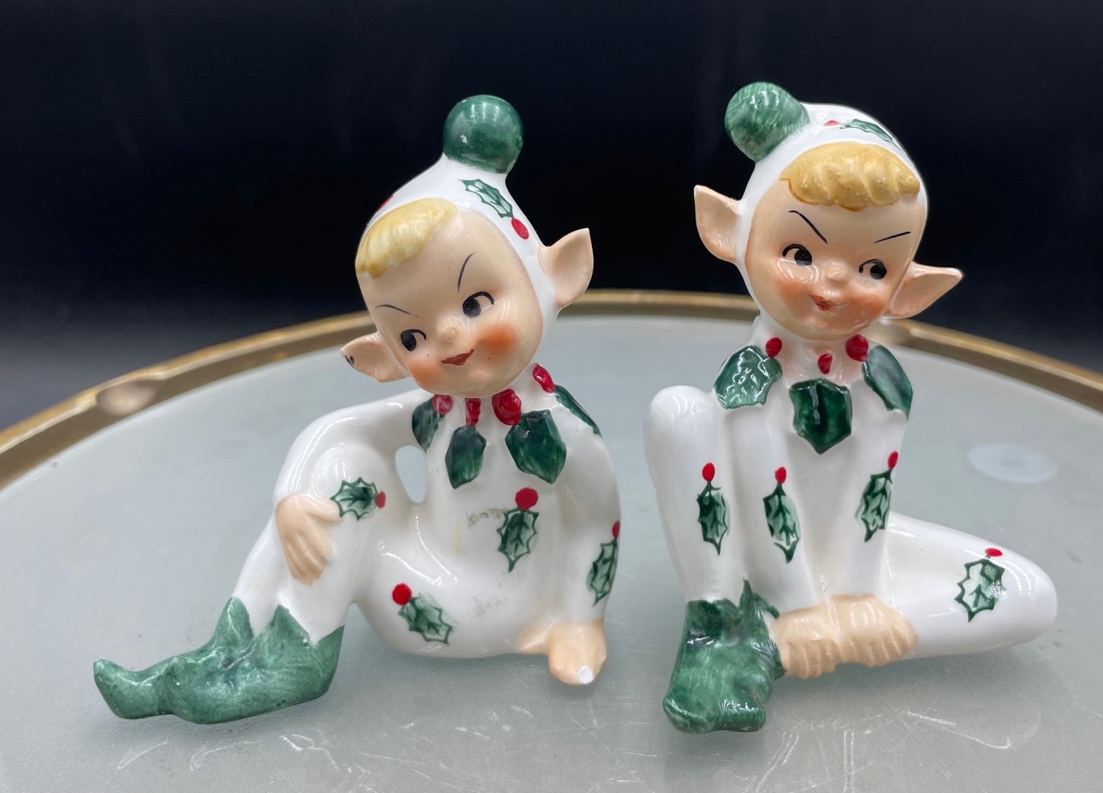 Vintage Lefton Japan Pixie Elves Salt & Pepper Shakers Set 3.5” No. 1370