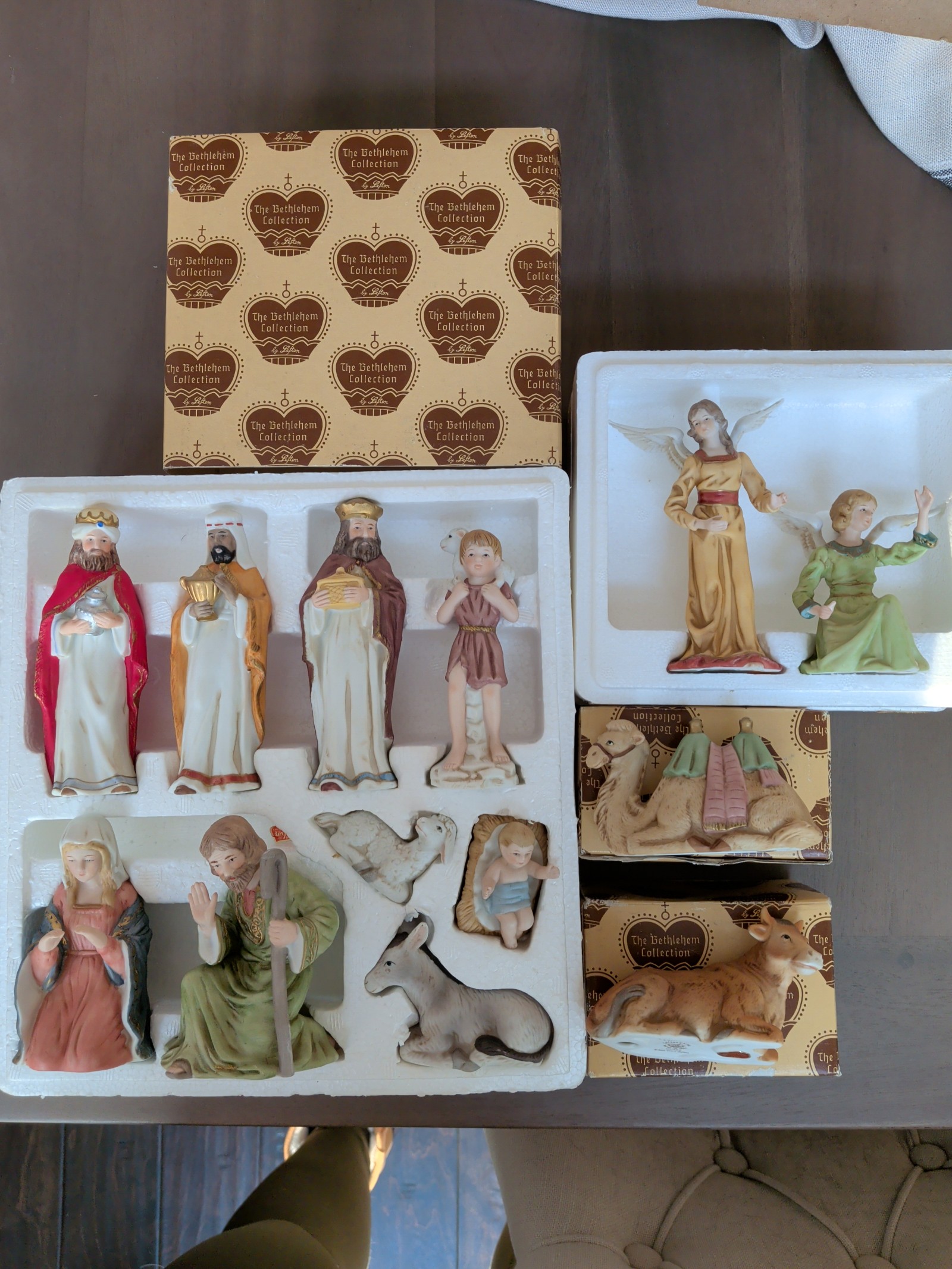 1985 13 piece Lefton China Bethlehem Collection Nativity Scene