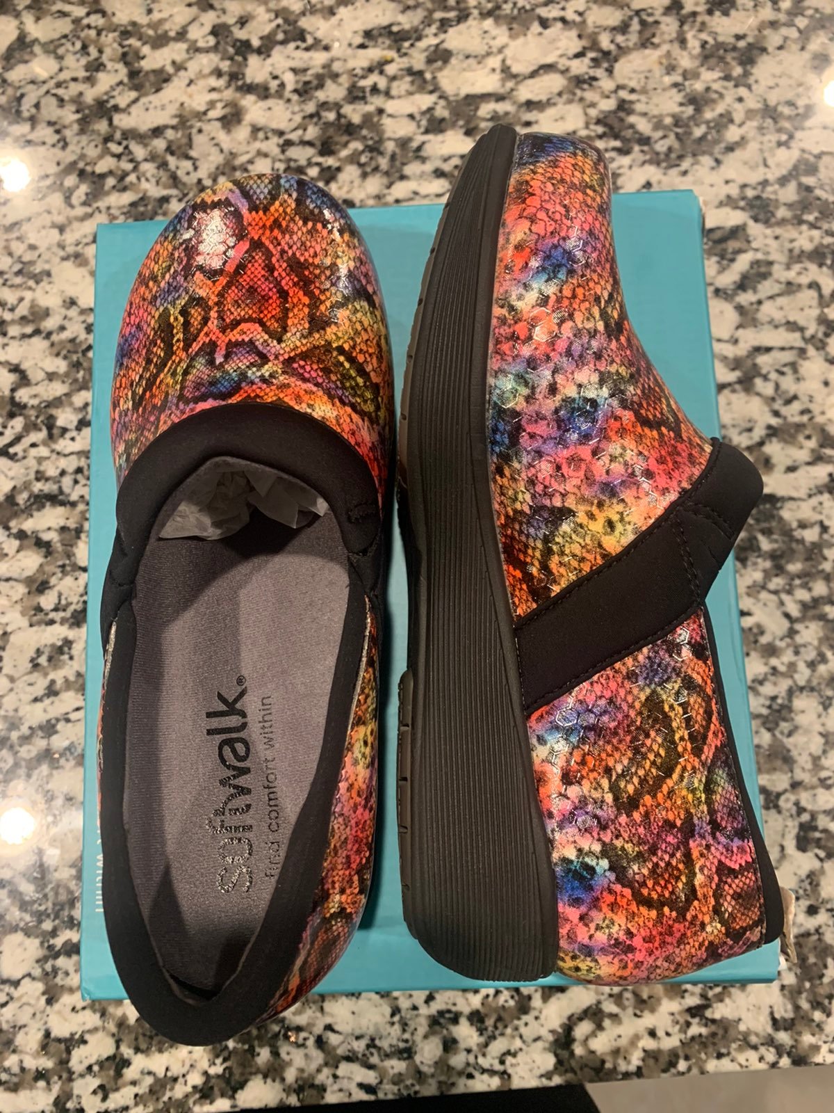 Softwalk clogs