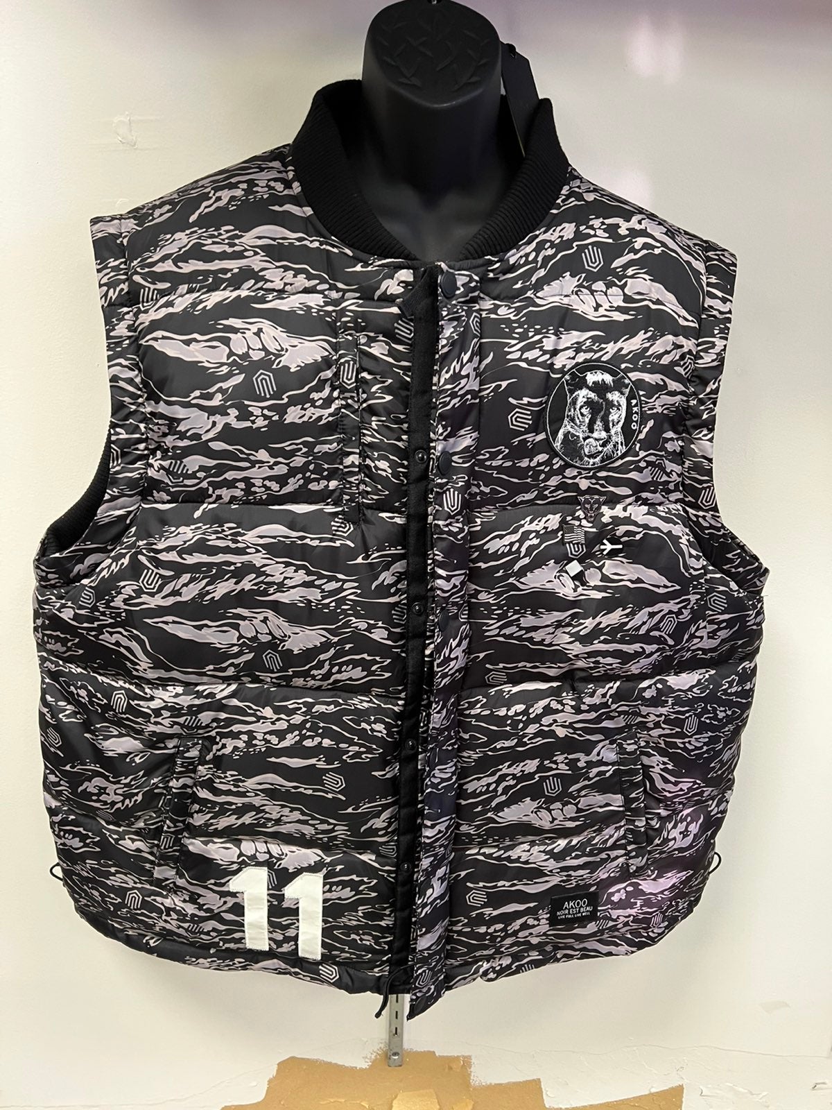 Akoo Mens Ghost Vest