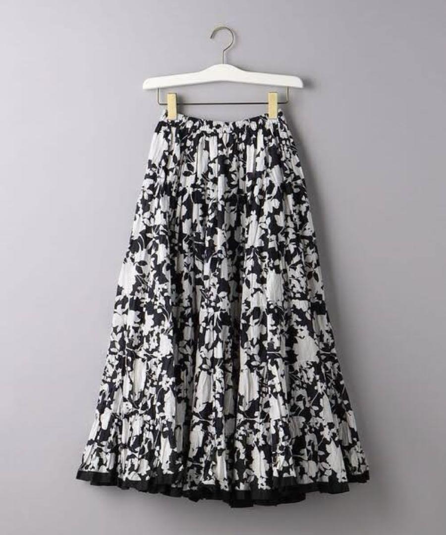 【New】MARIHA Meadow Rainbow Skirt