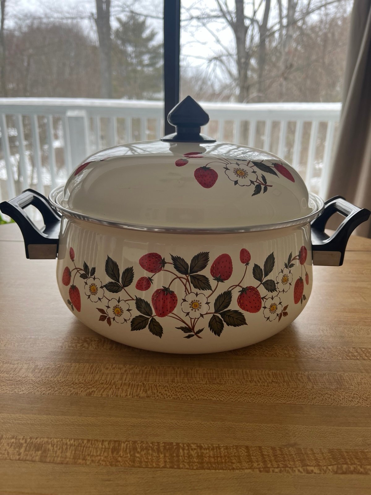 Sheffield Strawberries ‘n Cream Cooking Pot