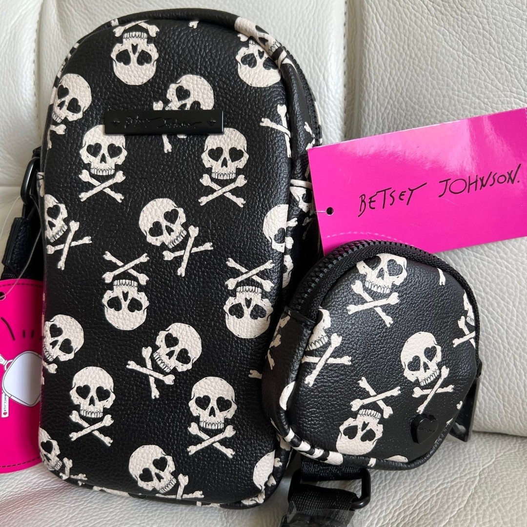Betsey Johnson Black Skull & Crossbones Crossbody + Tech Case