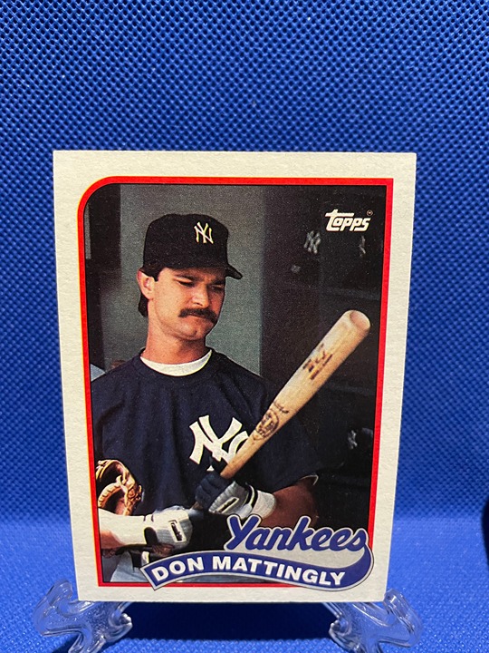 1989 Topps #700 Don Mattingly