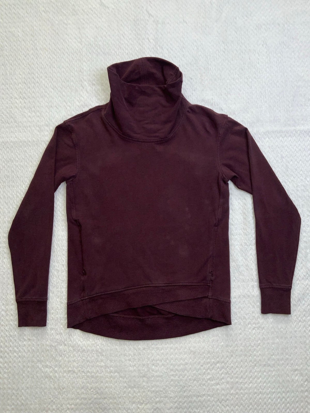 Lululemon burgundy stress less funnel pullover (8)