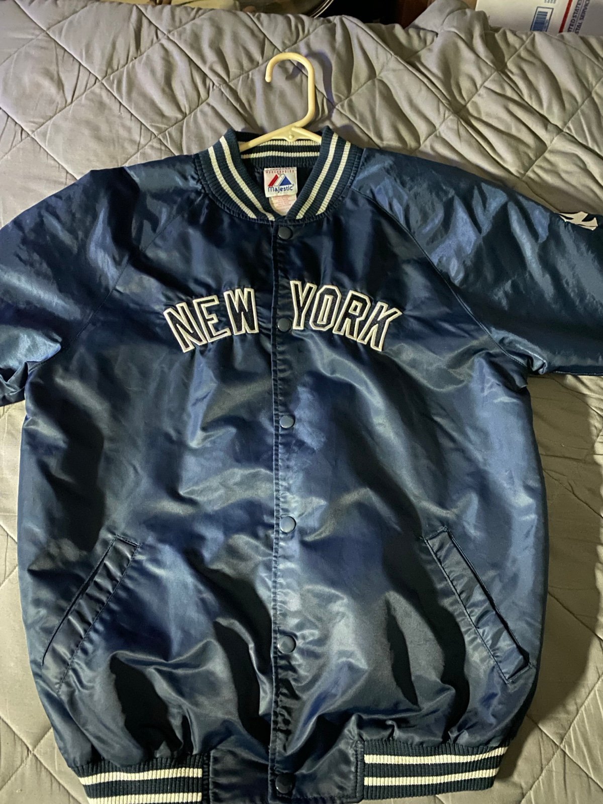 Majestic Authentic New York Yankees Boys 14/16 Satin Bomber Flawless Youth