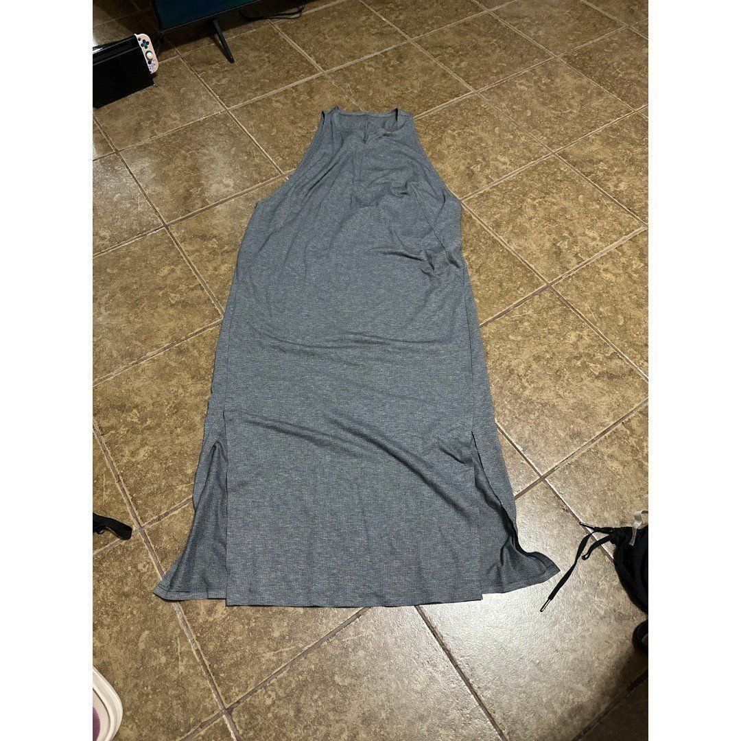 Lululemon lahar lab dress size 8