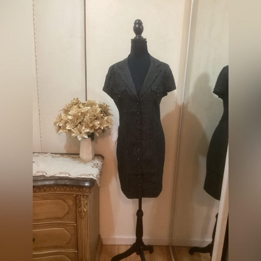 NWT BeBe Rare Black Polka Dot Button-Up Dress