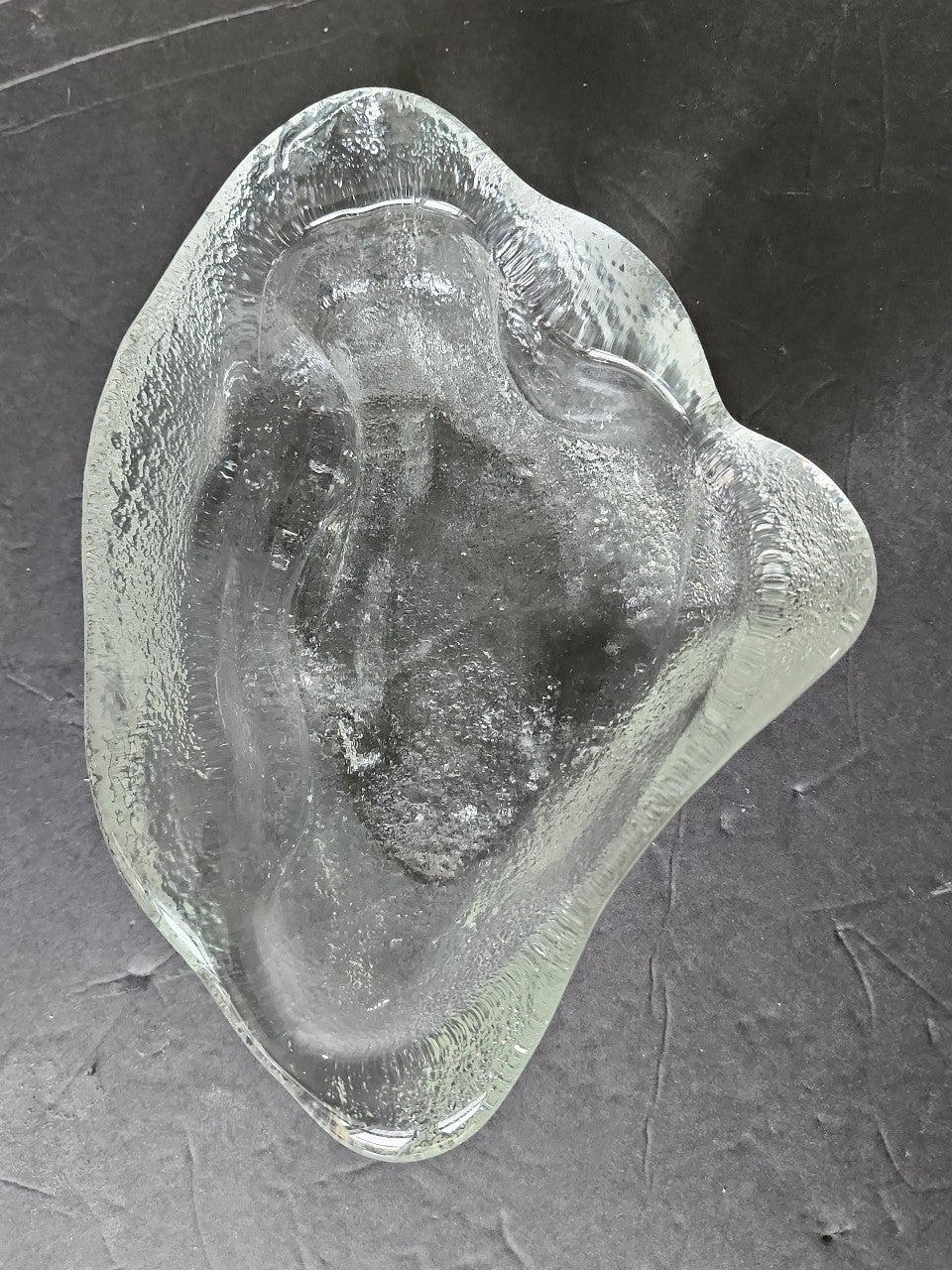 Blenko Art Glass Free Form Heavy Clam Shell Dish