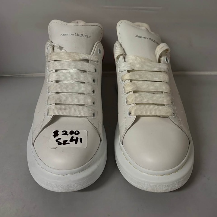 100% Authentic Alexander McQueen Oversized Red Size41