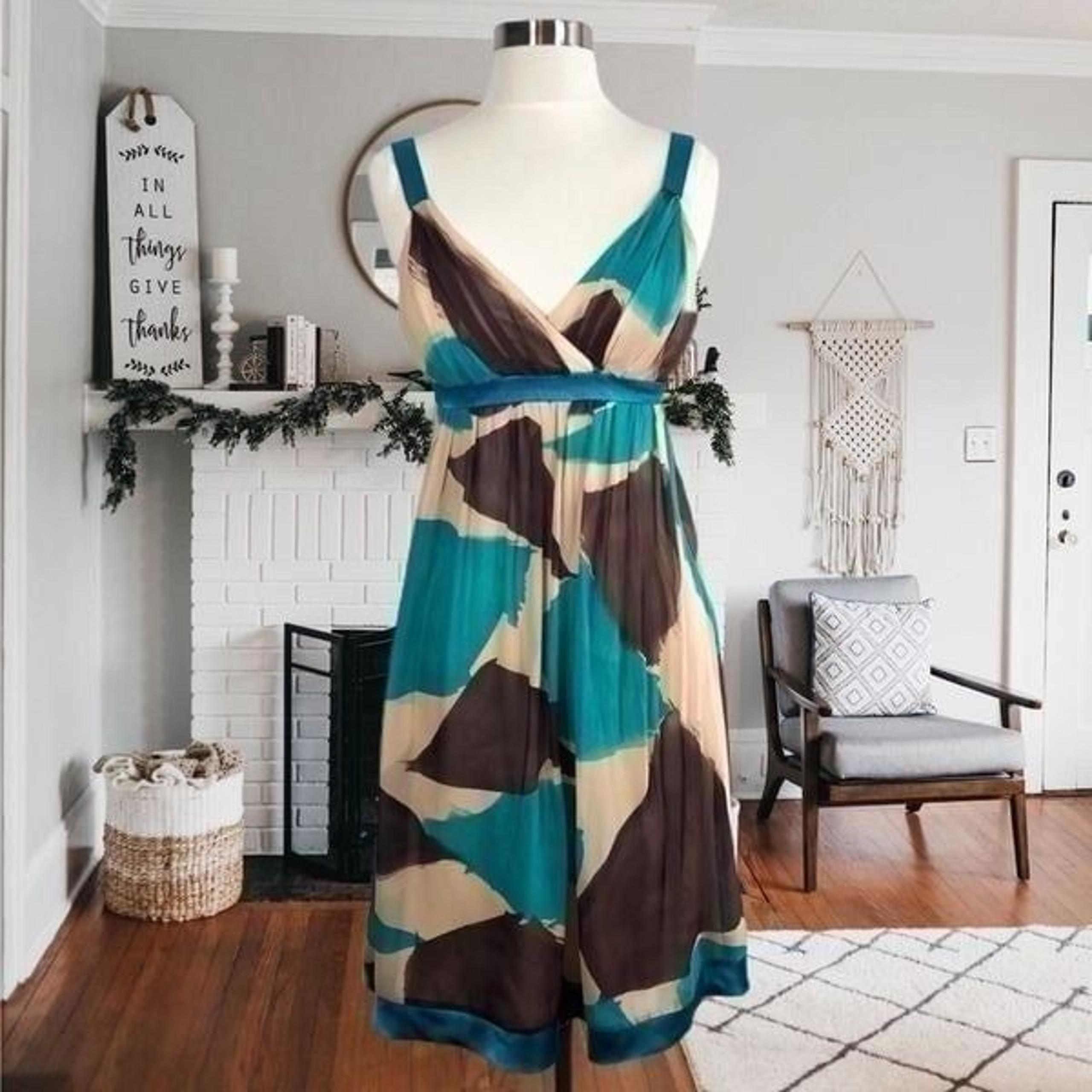 Sue Wong Colorful Silk Sun Abstract V-Neck Dress
