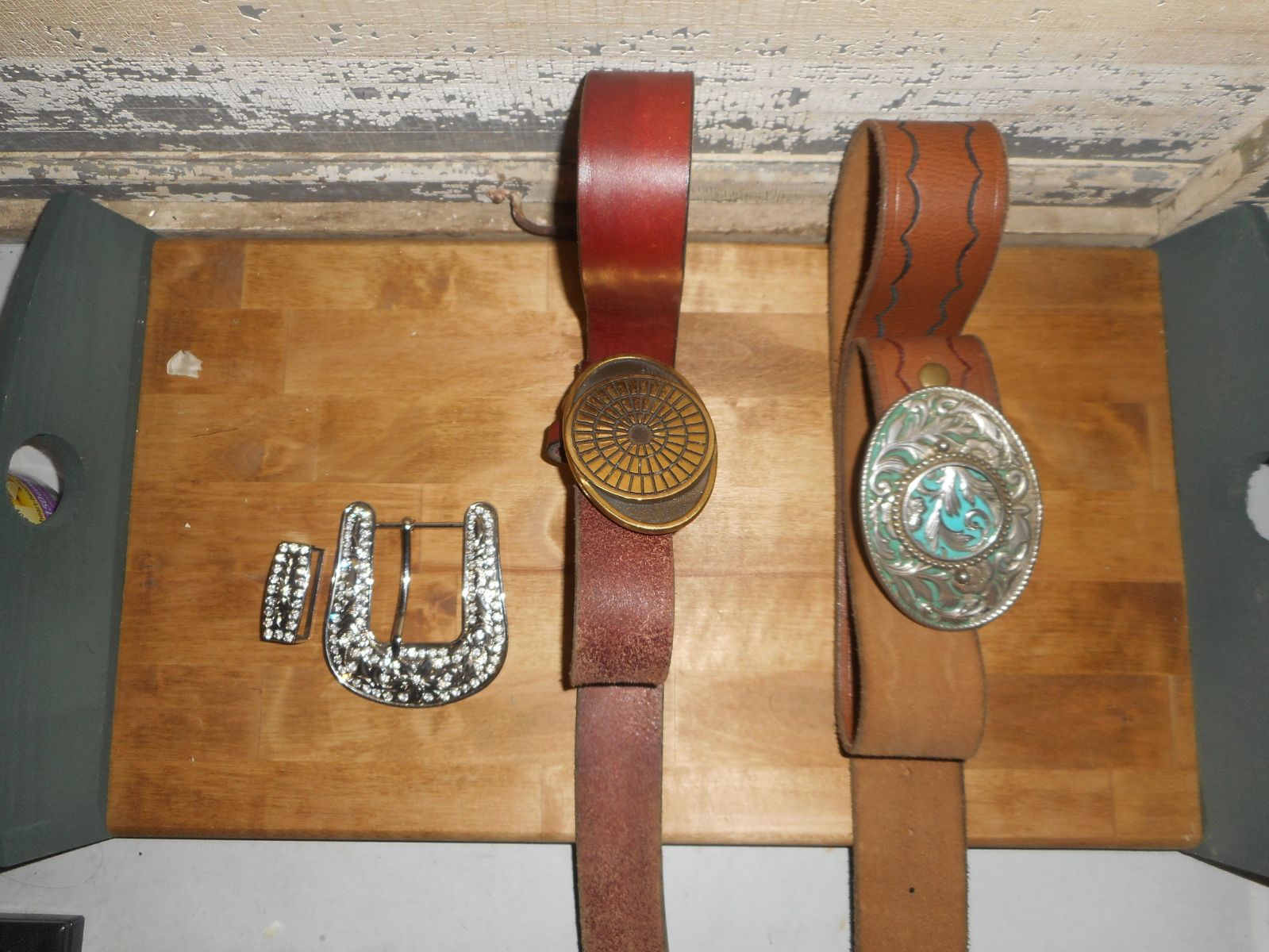 Nice belt lot
