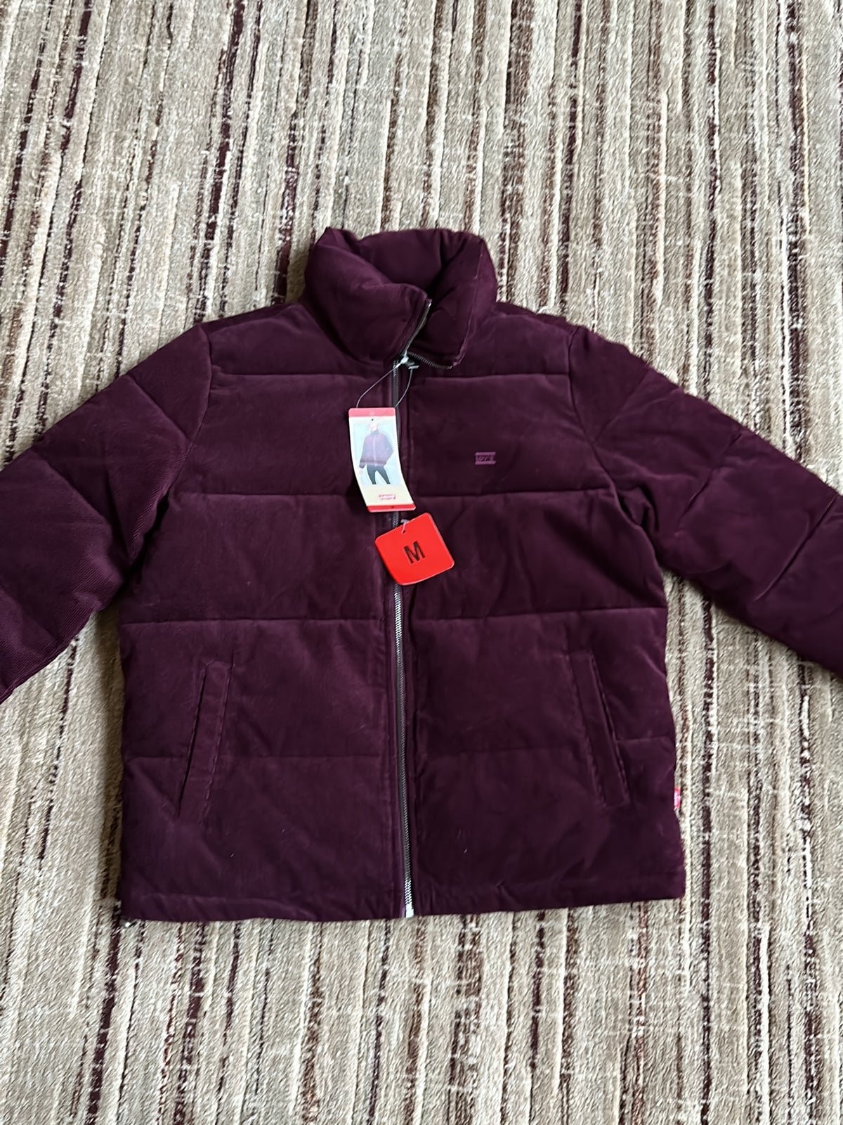 Levi’s Ladies Corduroy Puffer Jacket - Medium