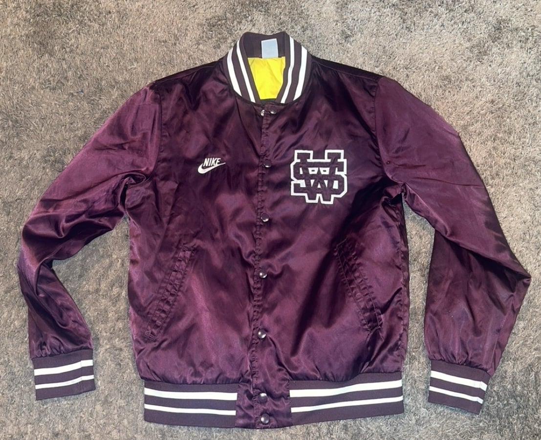 Nike Sportswear NSW Beaverton Oregon Maroon Satin Varsity Snap Button Jacket S
