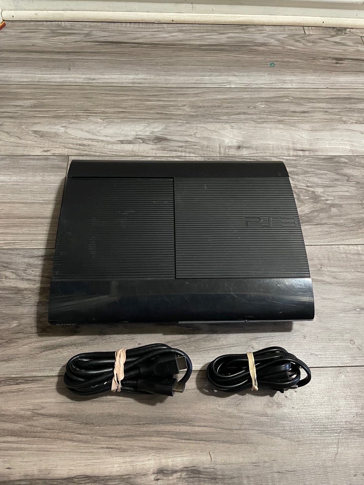 Super Slim PlayStation 3 PS3 500GB