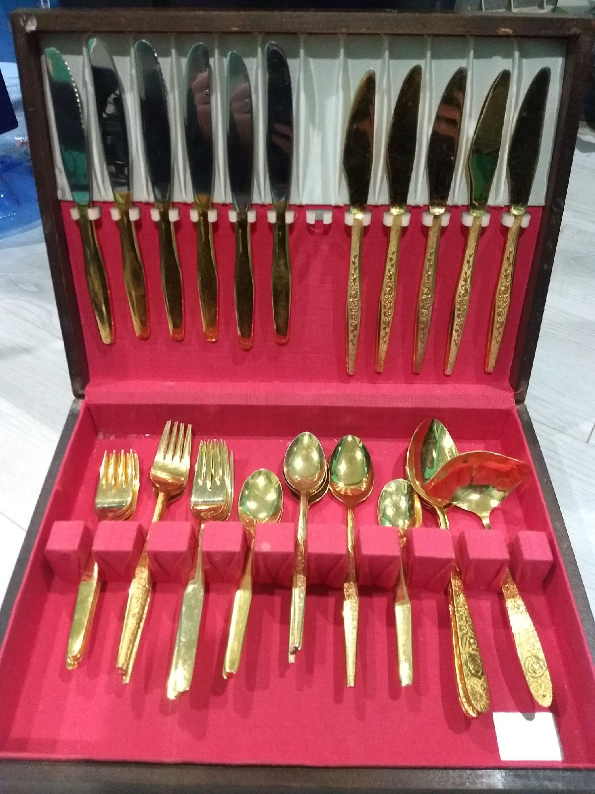 42 Piece Vintage Gold Electroplated Flat