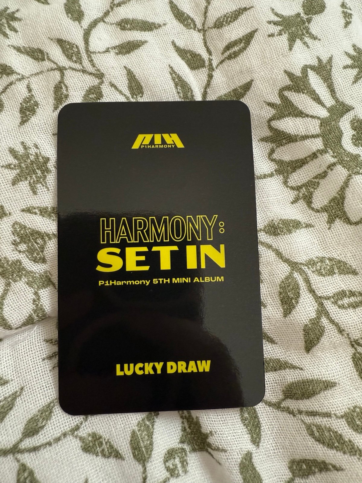 P1Harmony Set In Album Set!