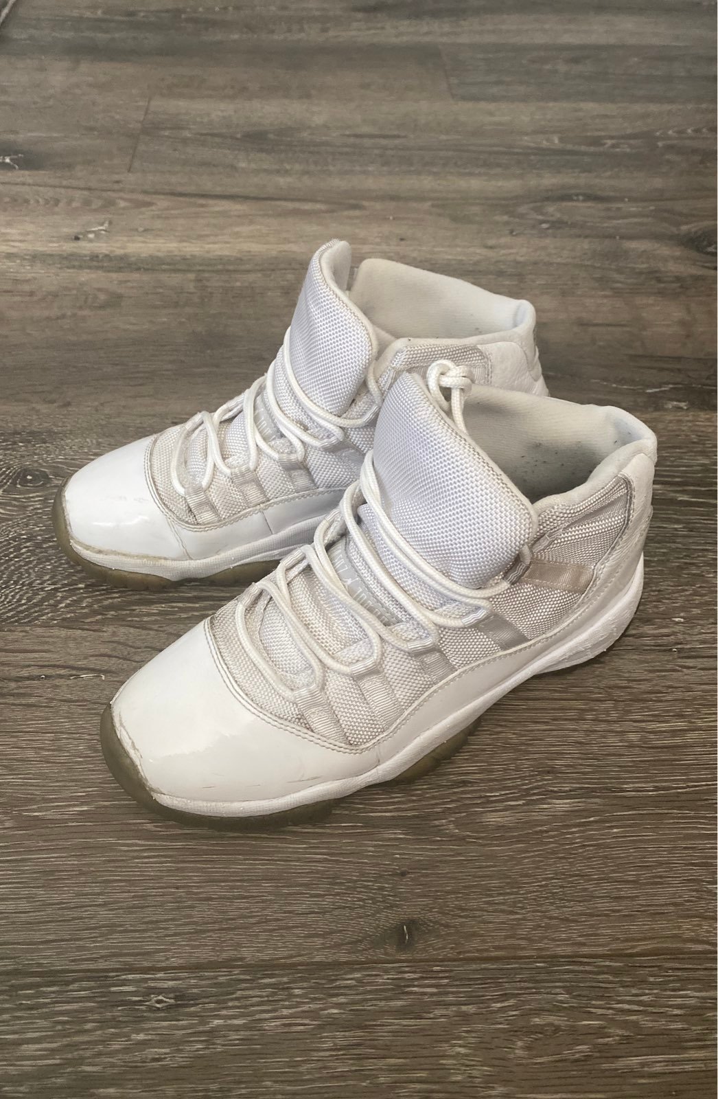 Air Jordan 11 retro (platinum)